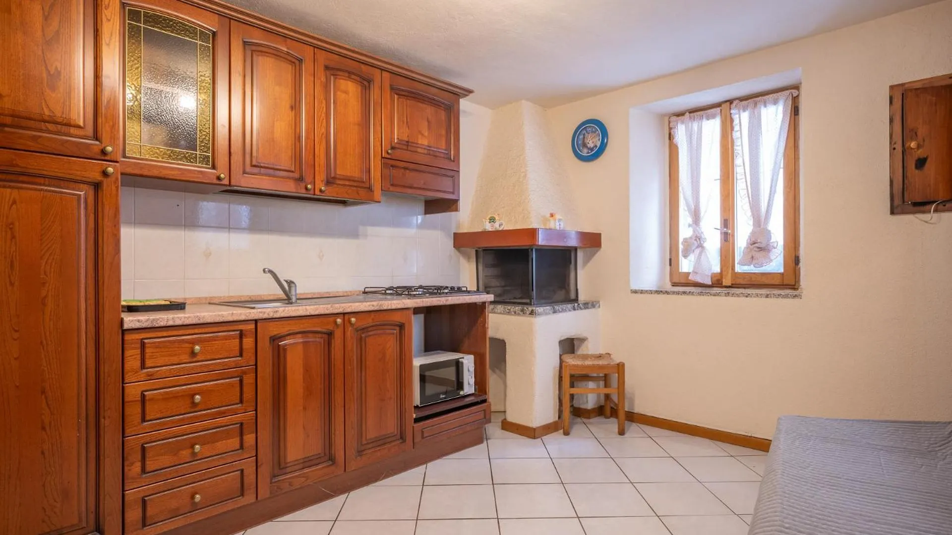La Corte Antica Di Laglio Semesterbostad